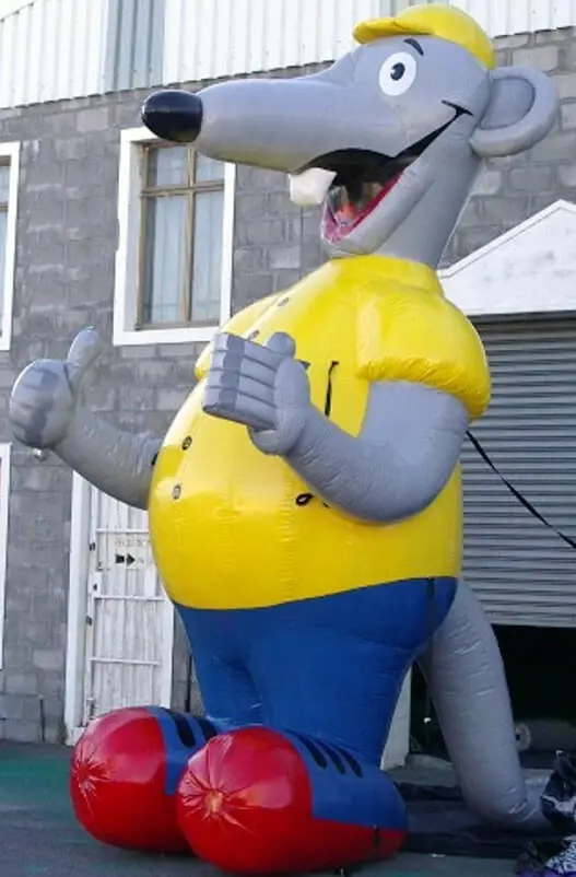 giant-mouse-inflatable