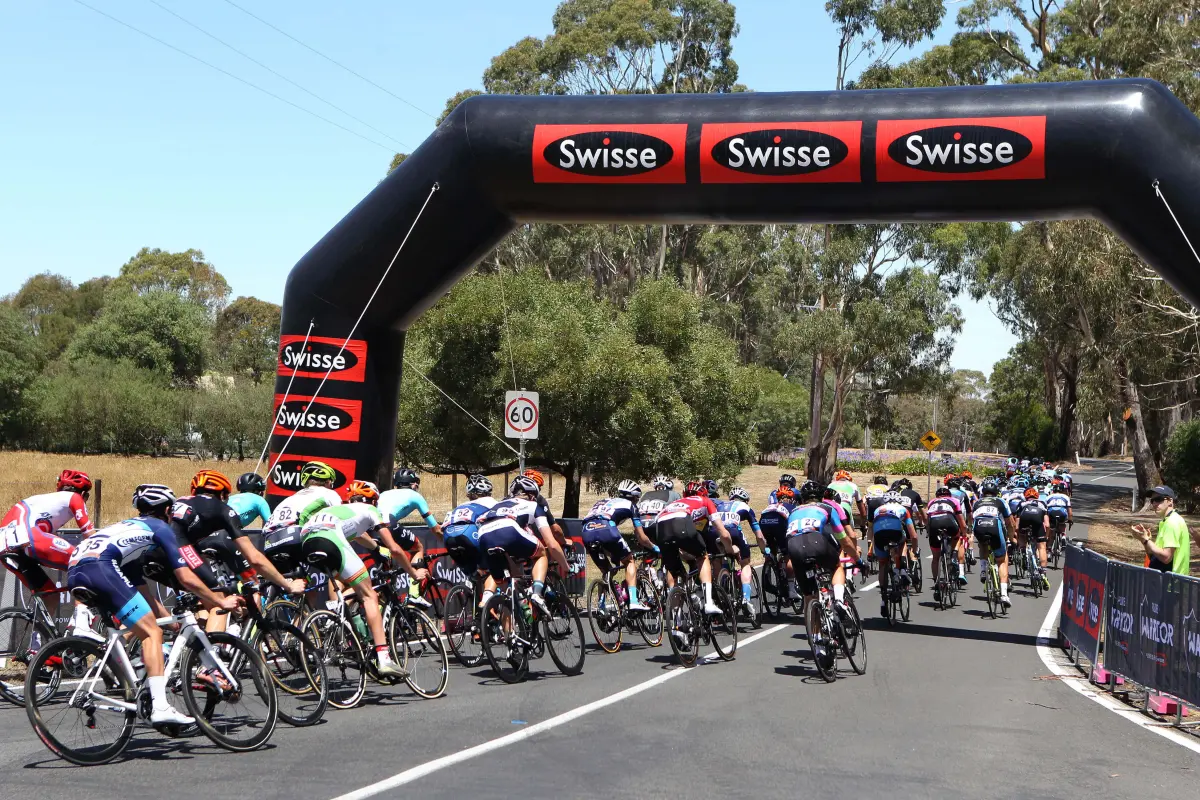 cycling-race-inflatable-arch