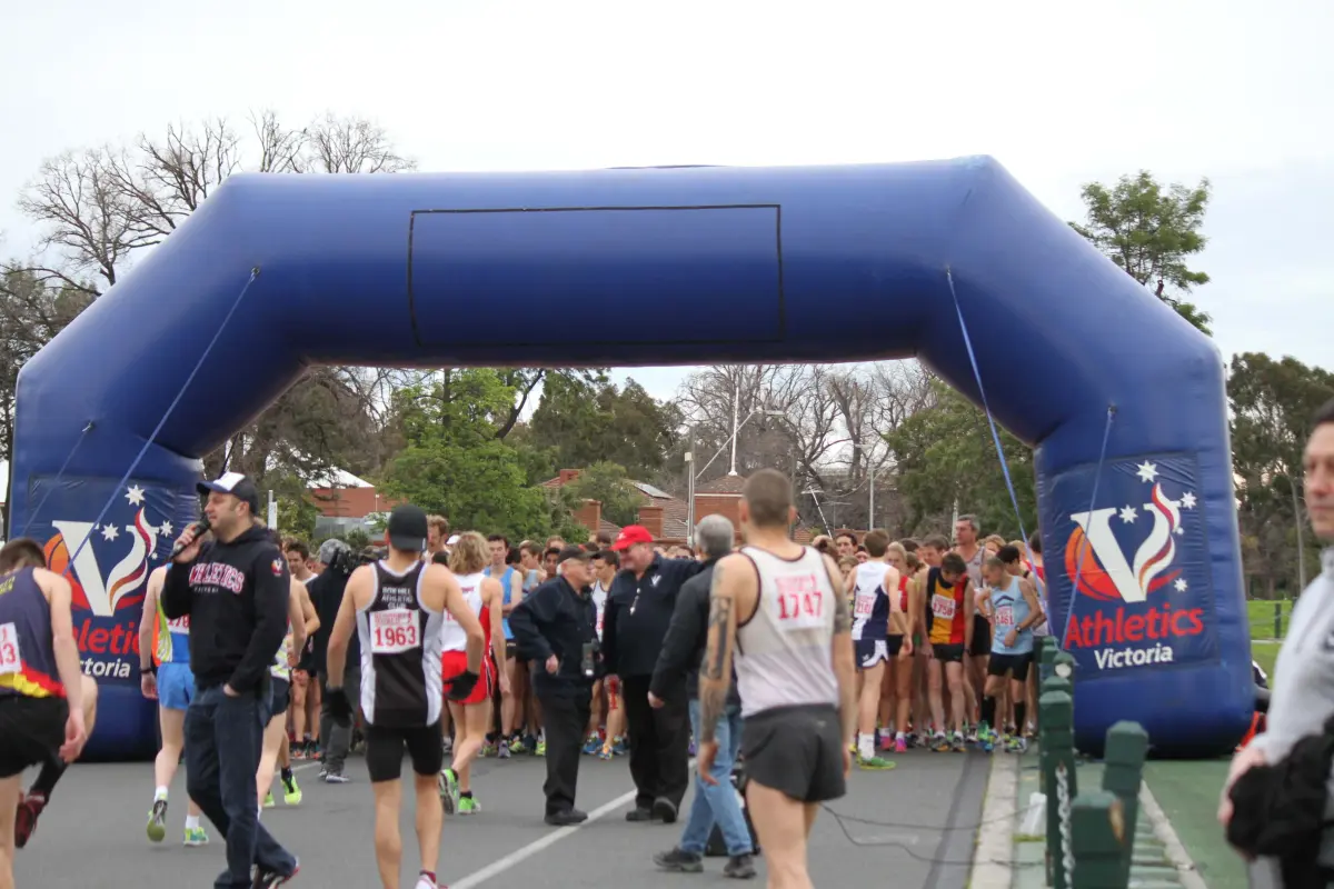 running-event-custom-arch