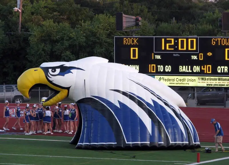 game-inflatable-entry-tunnel