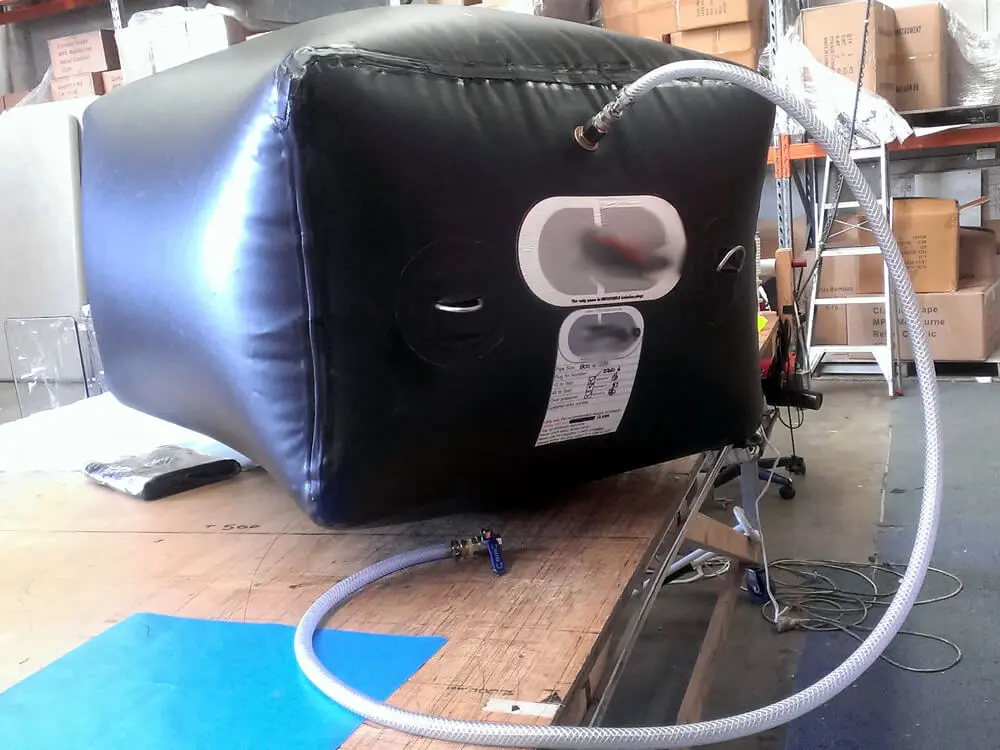 industrial-huge-pipe-plug